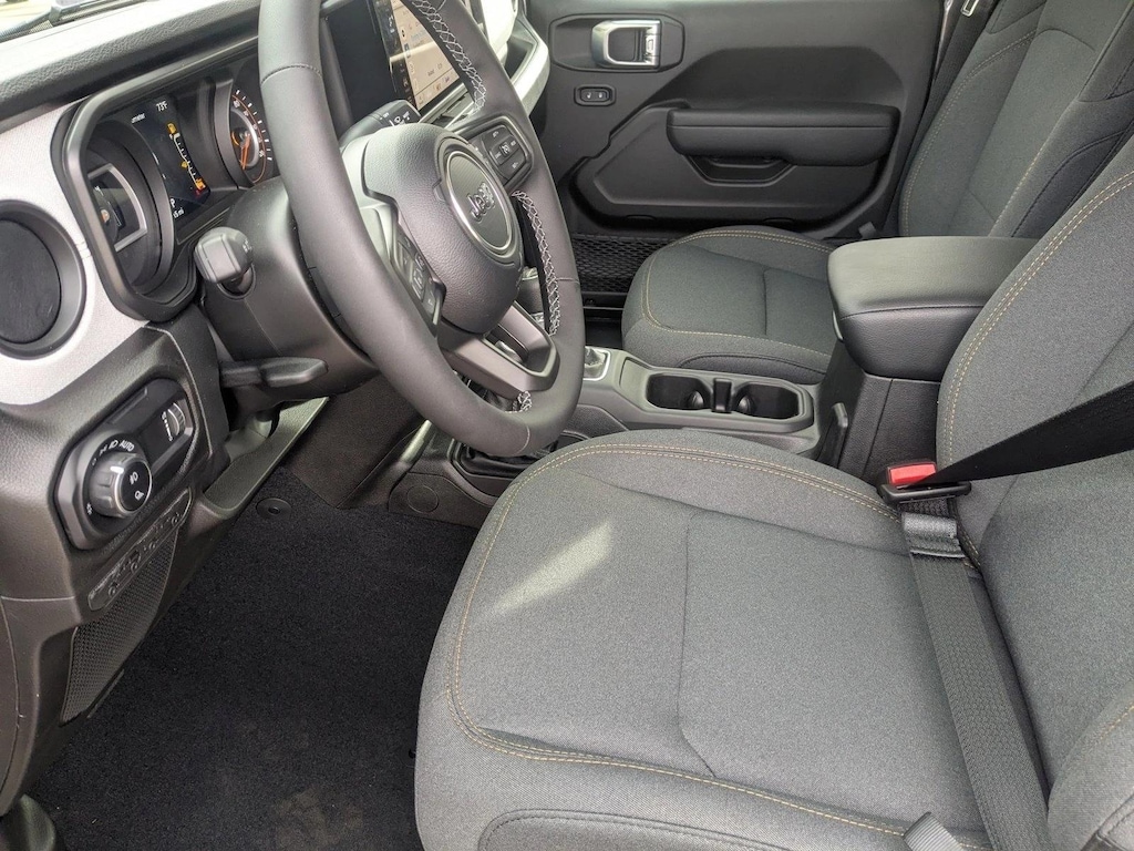 New 2026 Jeep Gladiator Sport S Truck Crew Cab