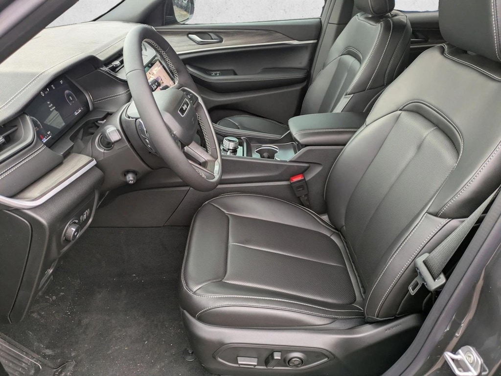 New 2026 Jeep Grand Cherokee Limited SUV