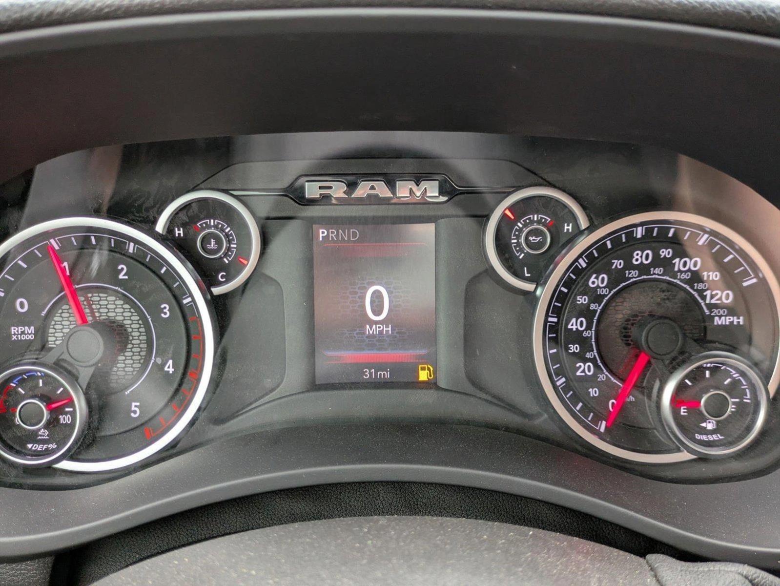 2025 RAM 2500 Tradesman - Photo 11