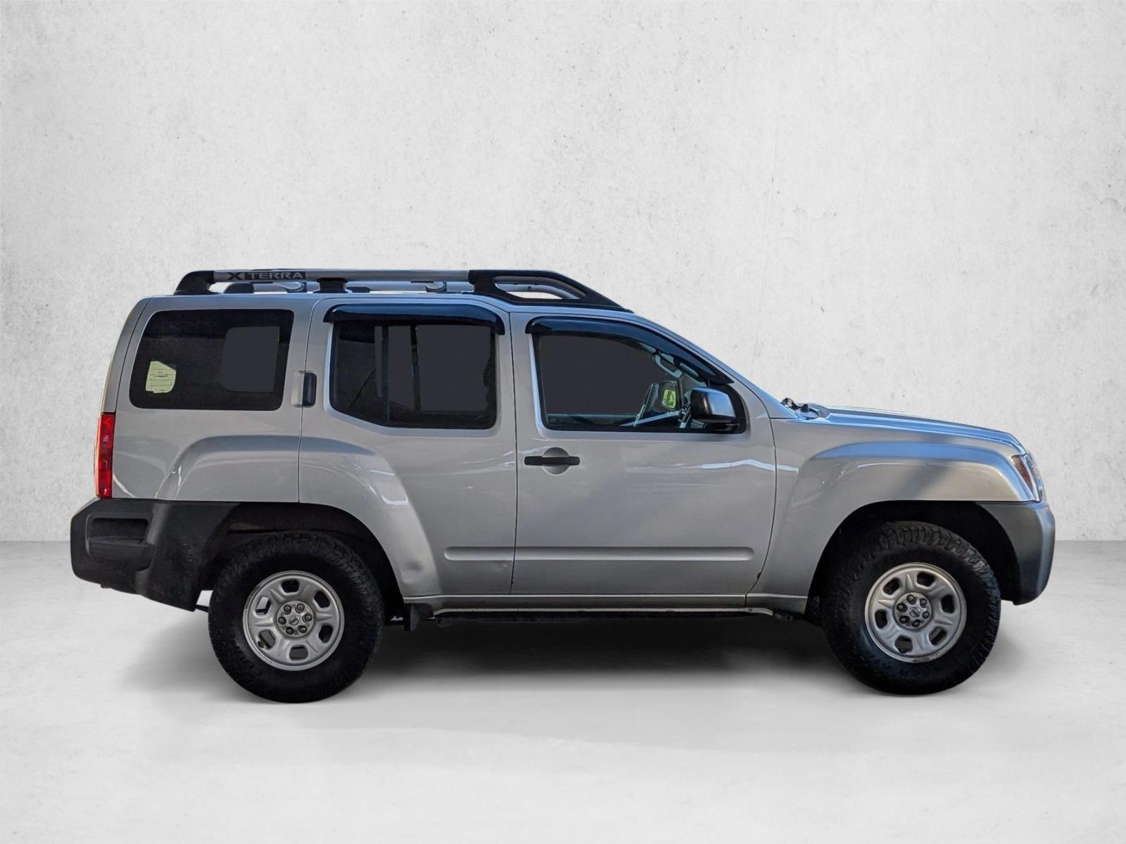 2015 Nissan Xterra X photo 4