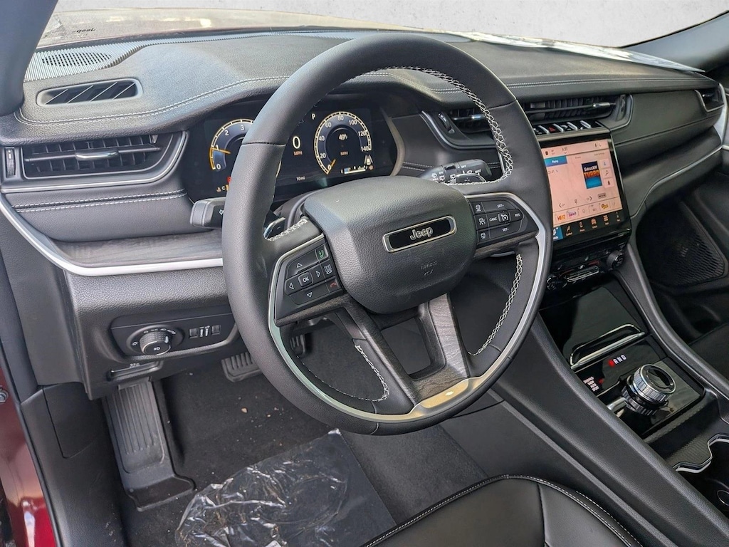 New 2025 Jeep Grand Cherokee Limited SUV