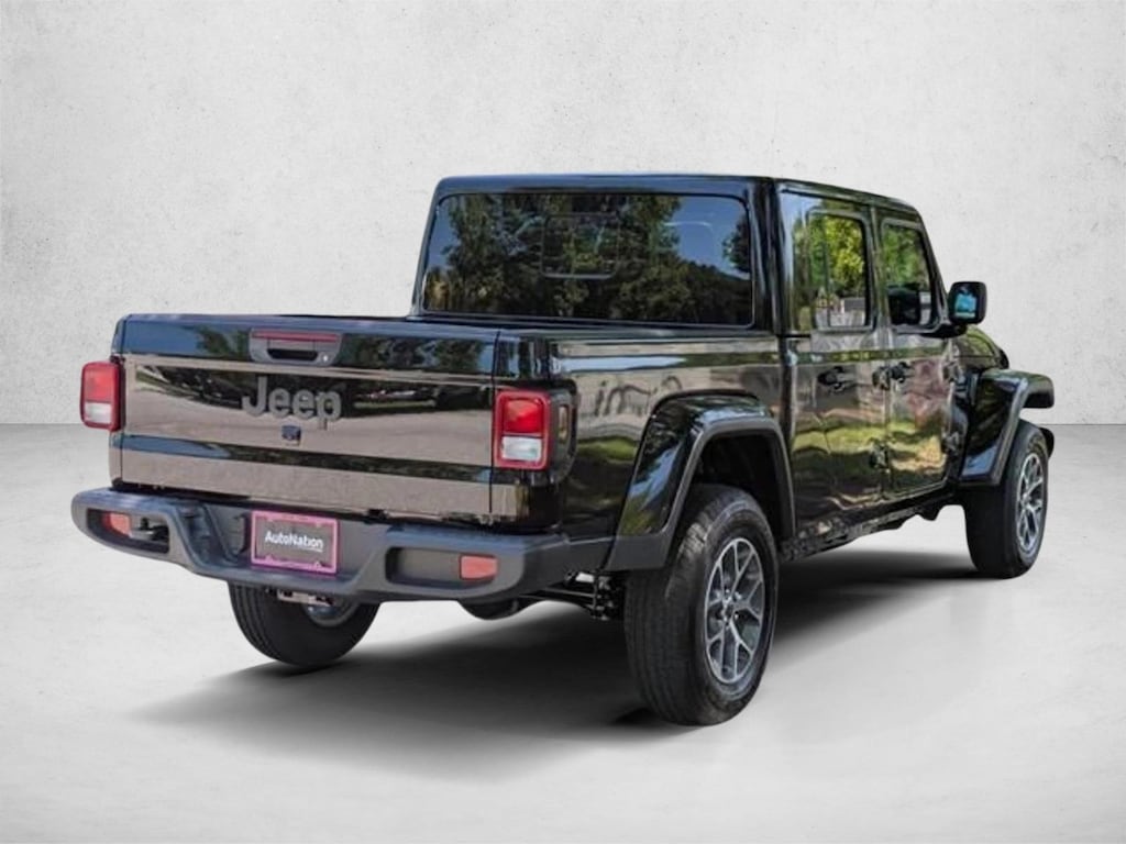New 2025 Jeep Gladiator Sport S Truck Crew Cab