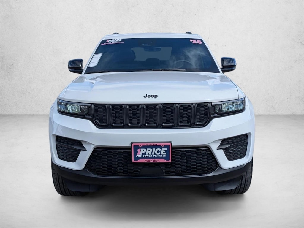 Used 2025 Jeep Grand Cherokee Altitude X Sport Utility