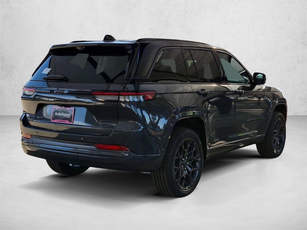 New 2026 Jeep Grand Cherokee Summit SUV