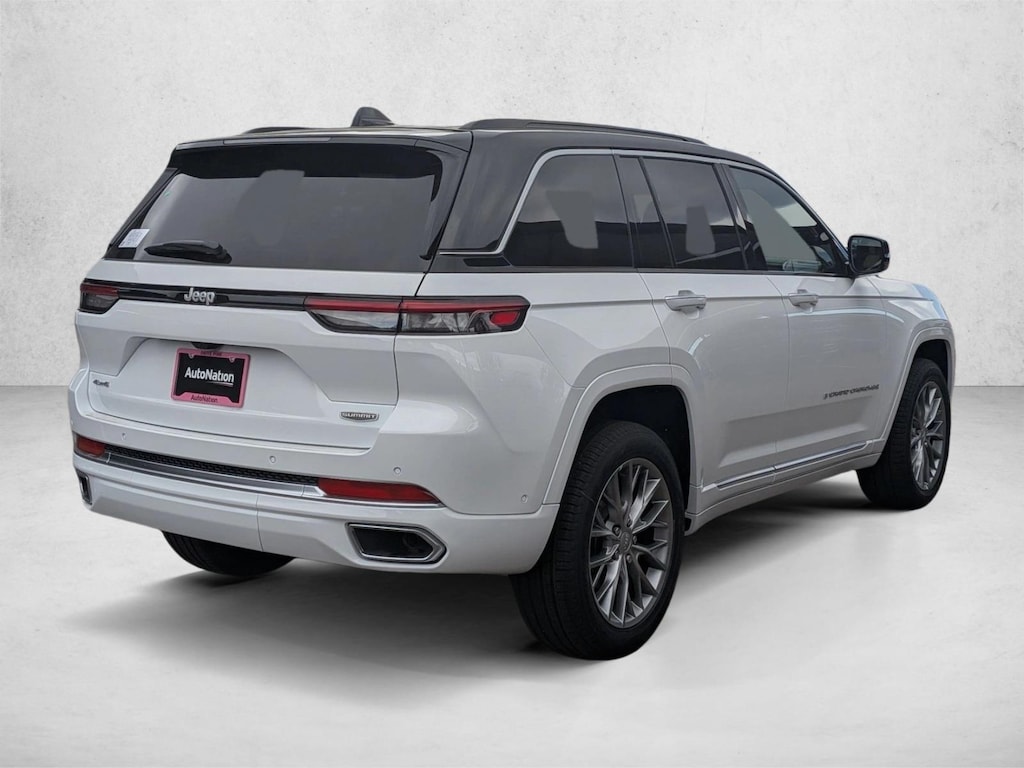 New 2025 Jeep Grand Cherokee Summit SUV
