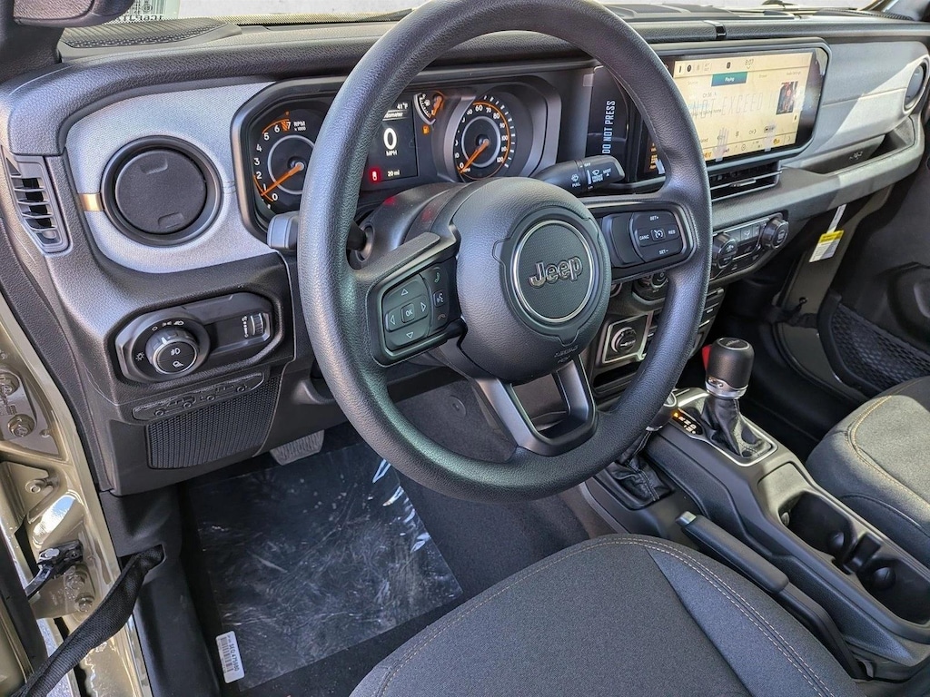 New 2026 Jeep Gladiator Sport Truck Crew Cab