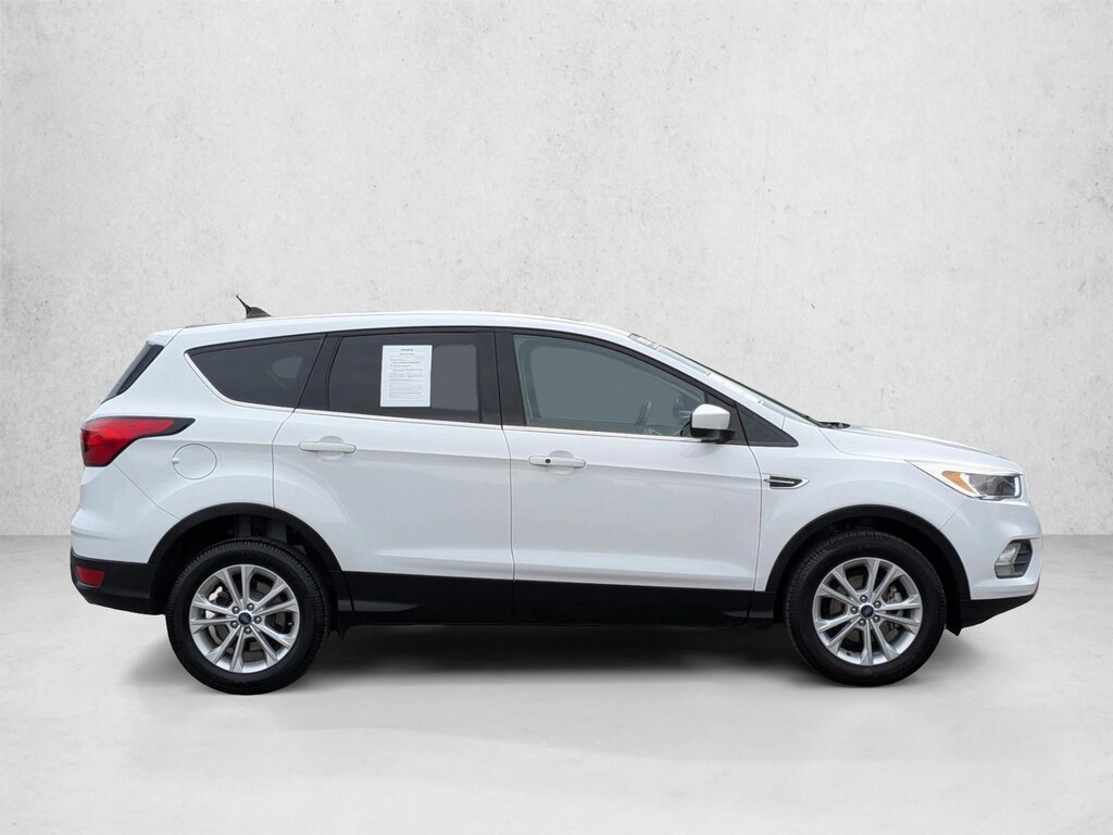 Used 2019 Ford Escape SE Sport Utility