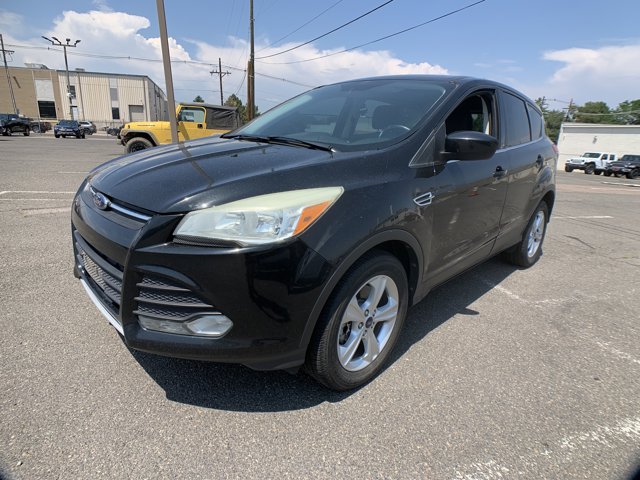 Used 2013 Ford Escape SE with VIN 1FMCU9GX0DUC61910 for sale in Littleton, CO