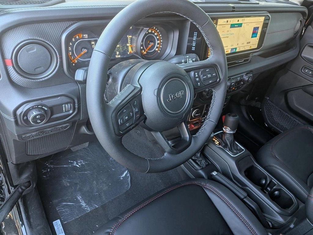 New 2025 Jeep Gladiator Rubicon X Truck Crew Cab