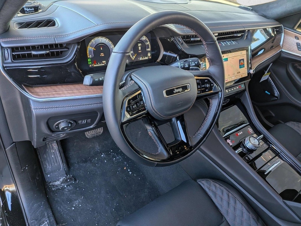 New 2026 Jeep Grand Cherokee Summit SUV