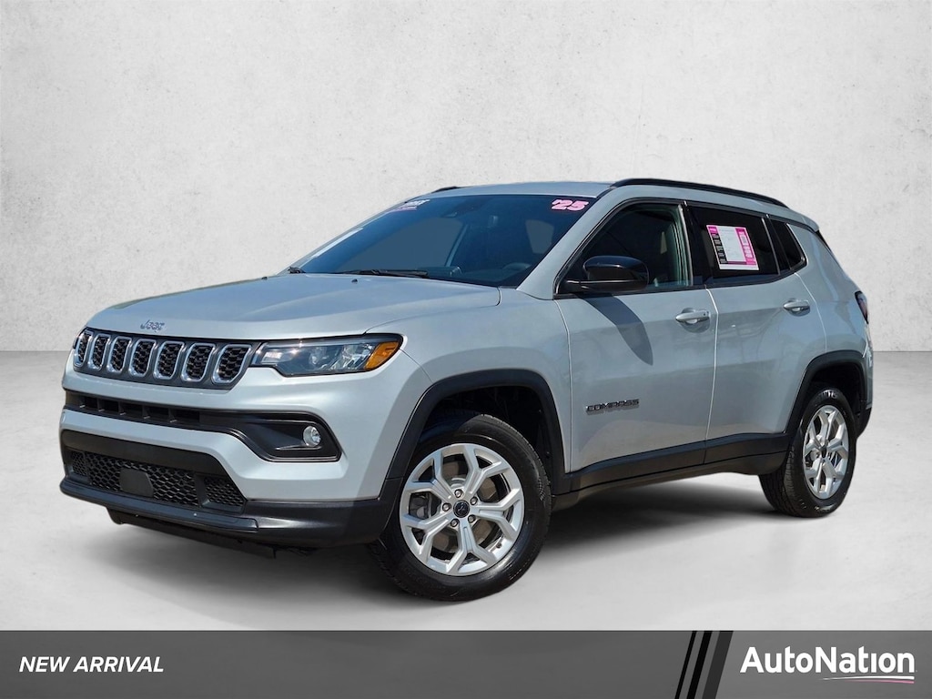 Used 2025 Jeep Compass Latitude Sport Utility