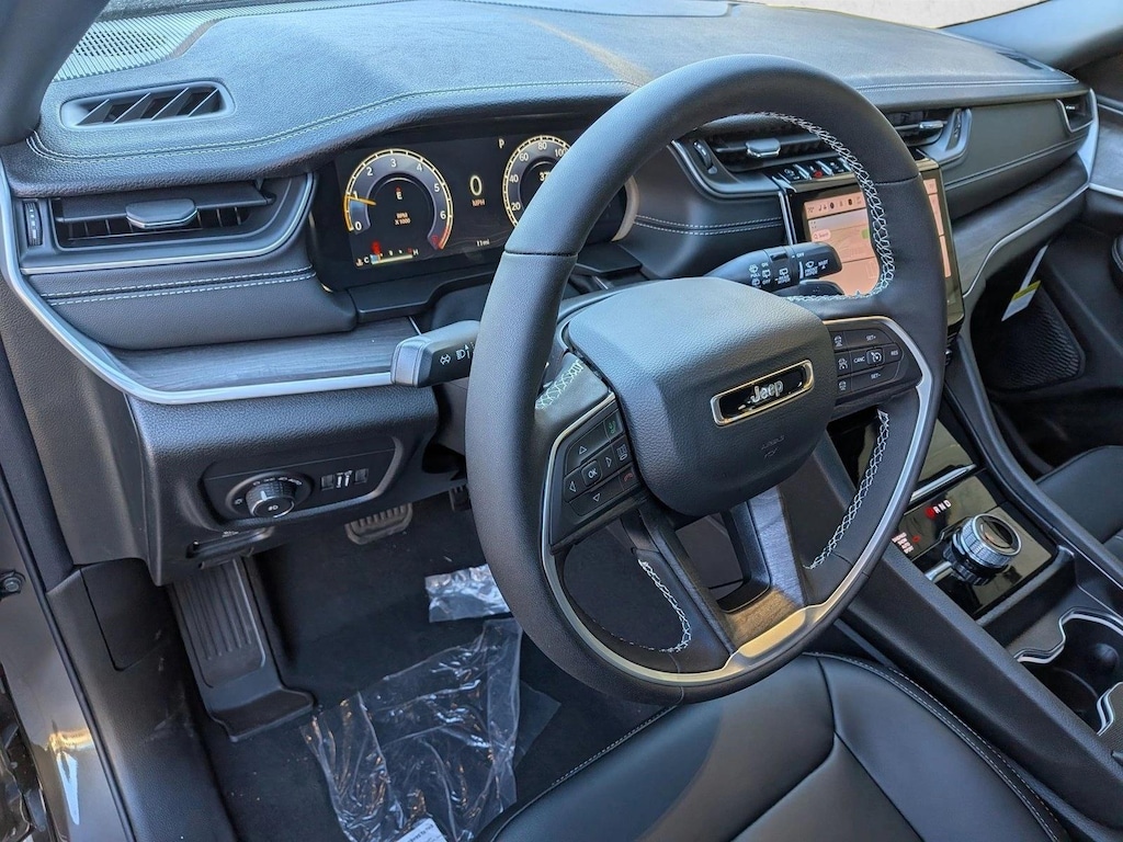 New 2025 Jeep Grand Cherokee Limited SUV