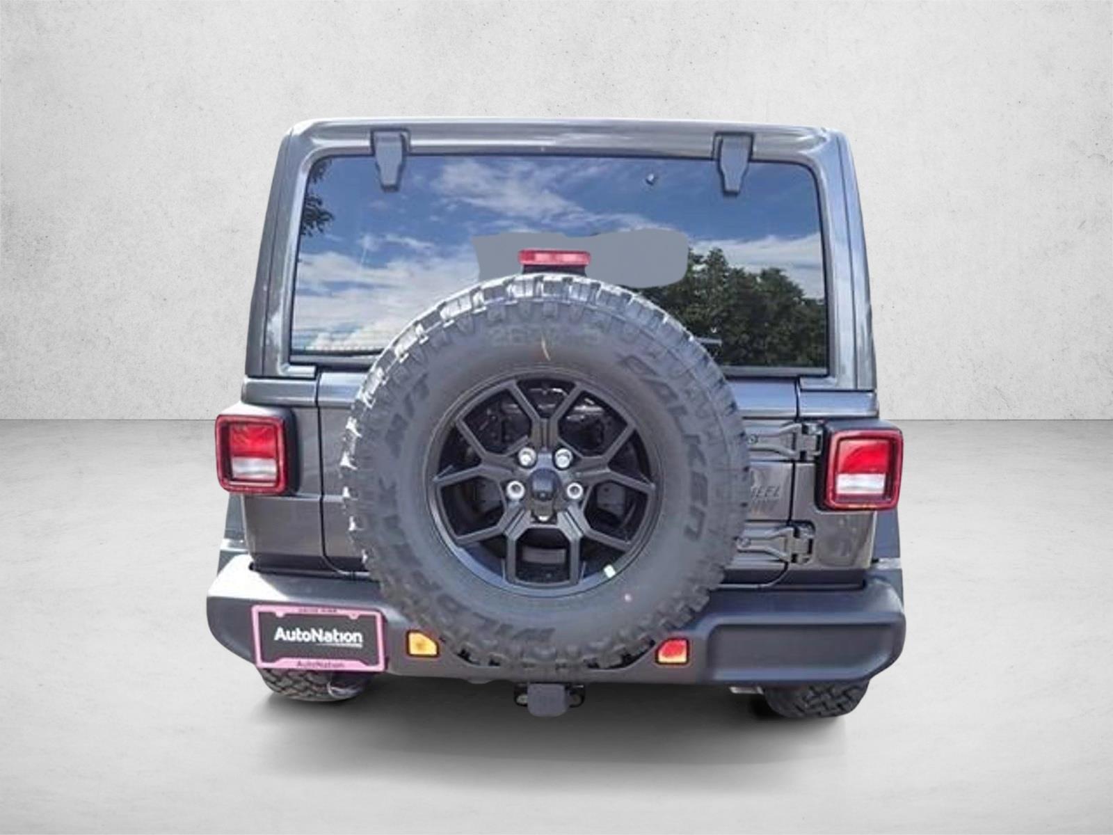 2025 Jeep Wrangler Willys photo 3