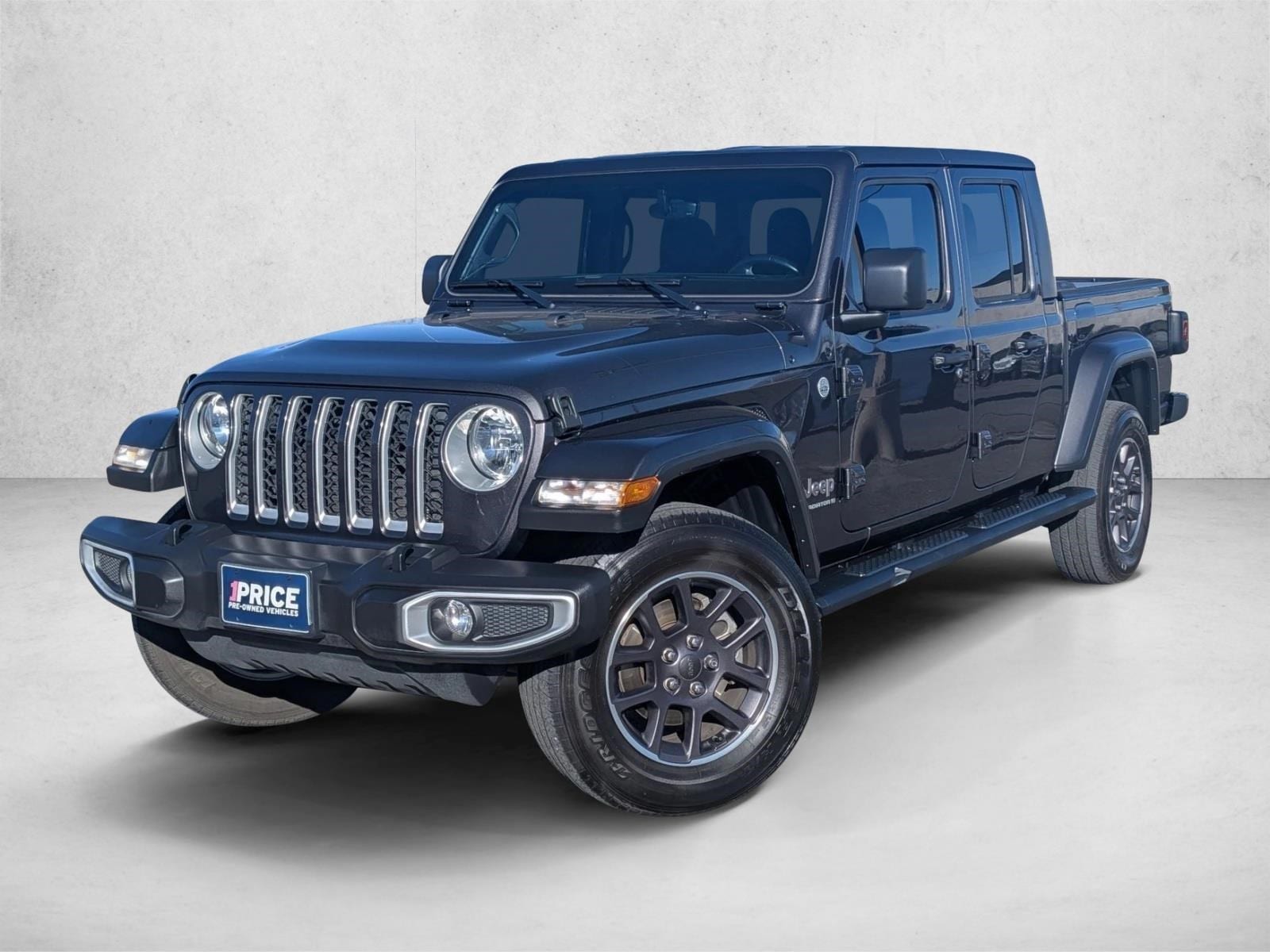 2023 Jeep Gladiator Overland's photo