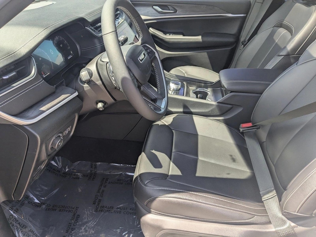 New 2025 Jeep Grand Cherokee Limited SUV