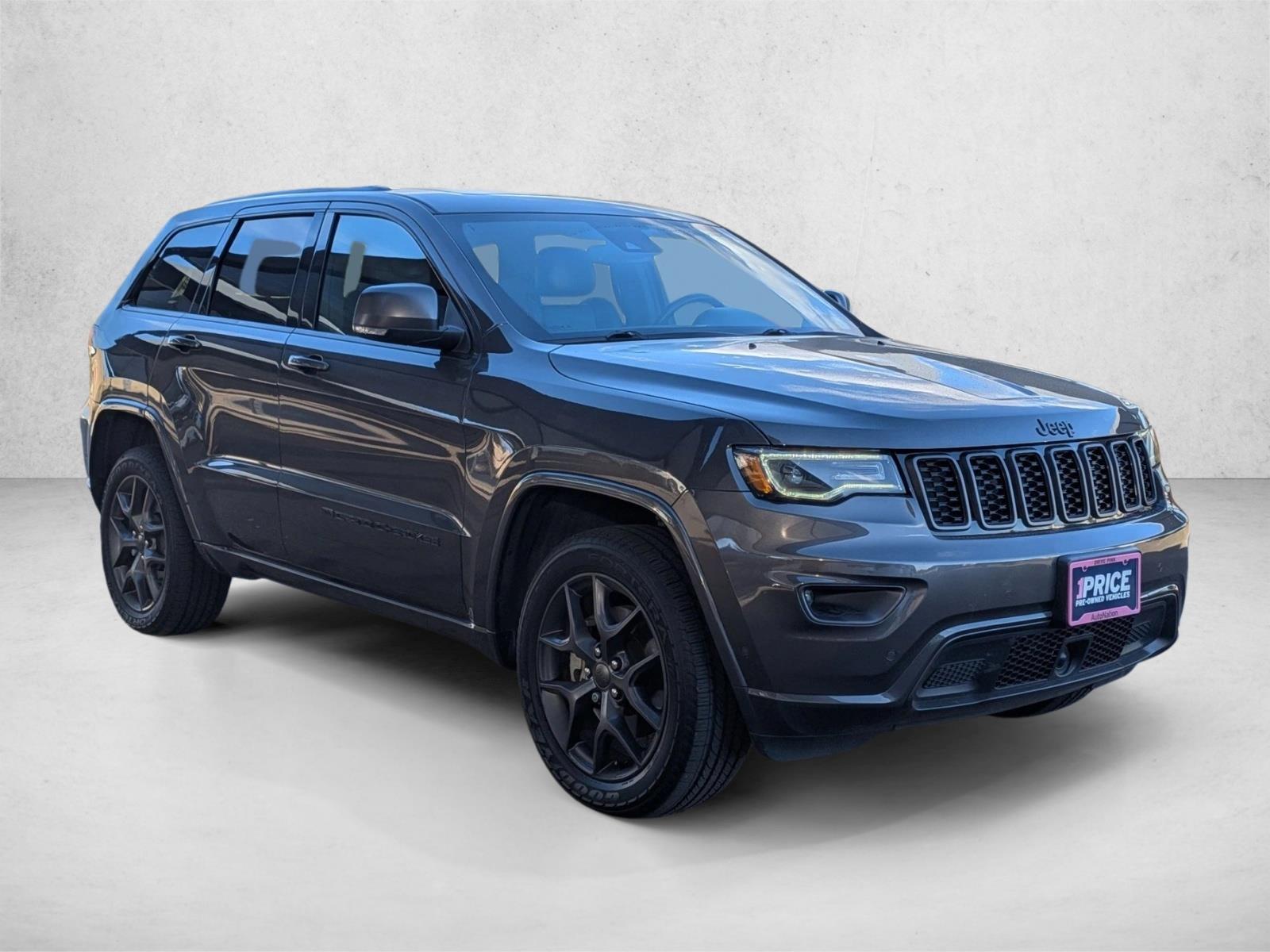 2021 Jeep Grand Cherokee Sport photo 2