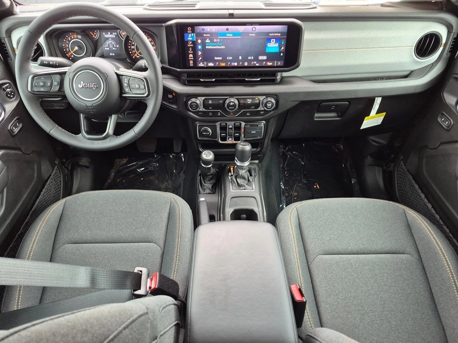 2025 Jeep Gladiator Sport S - Photo 14