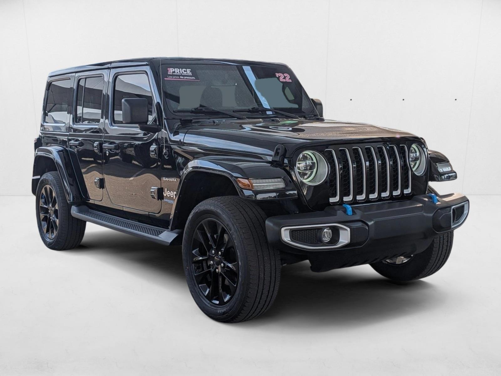 2022 Jeep Wrangler 4xe Unlimited Sahara Sport photo 3