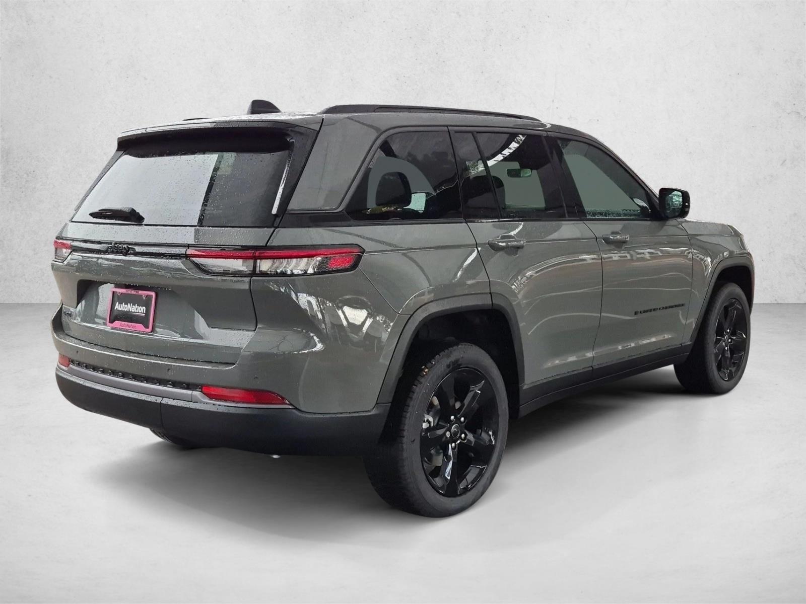New 2027 Jeep Grand Cherokee Limited SUV