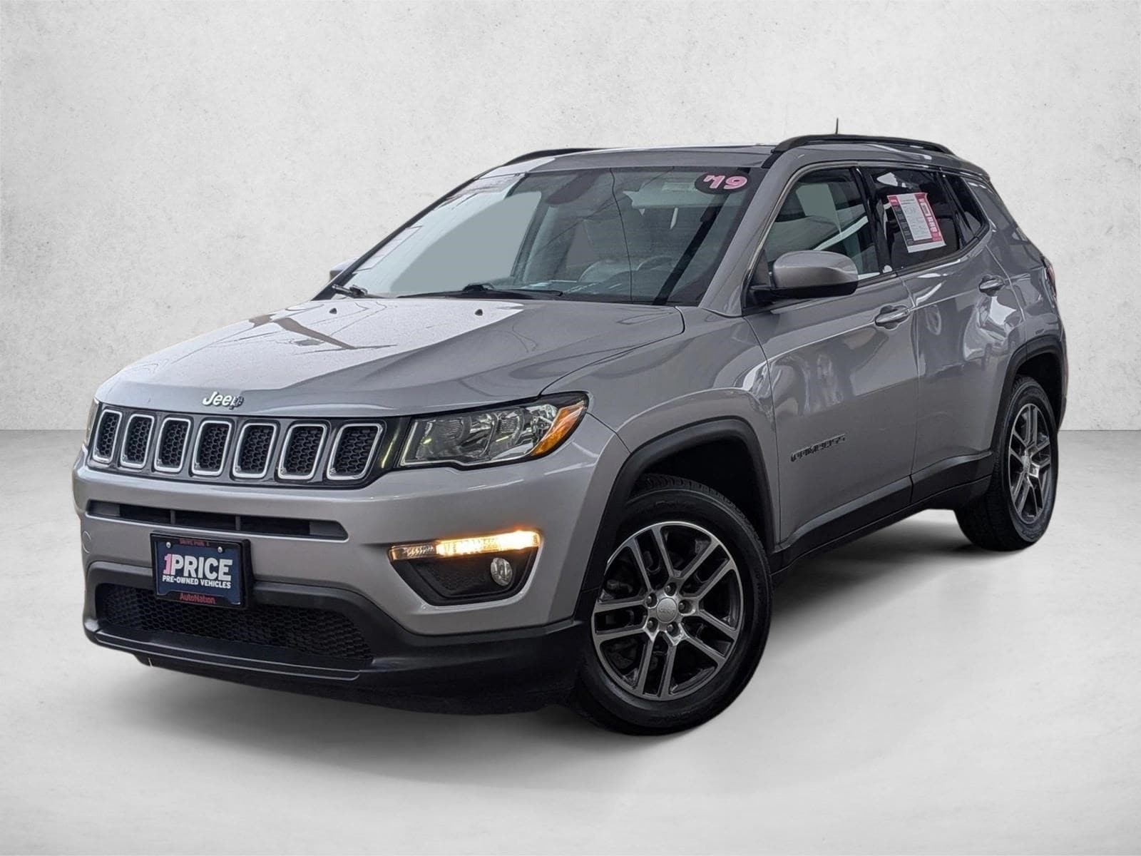 2019 Jeep Compass Sun & Wheel's photo