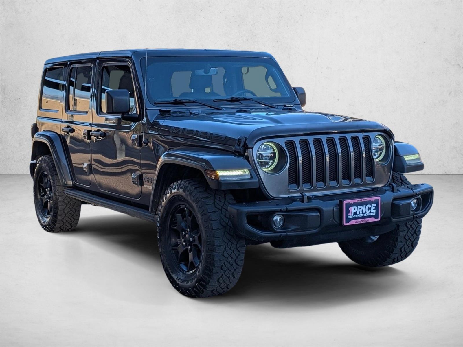 2018 Jeep Wrangler Moab Sport photo 2