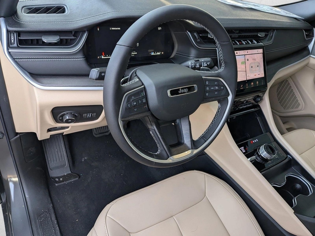 New 2025 Jeep Grand Cherokee Limited SUV