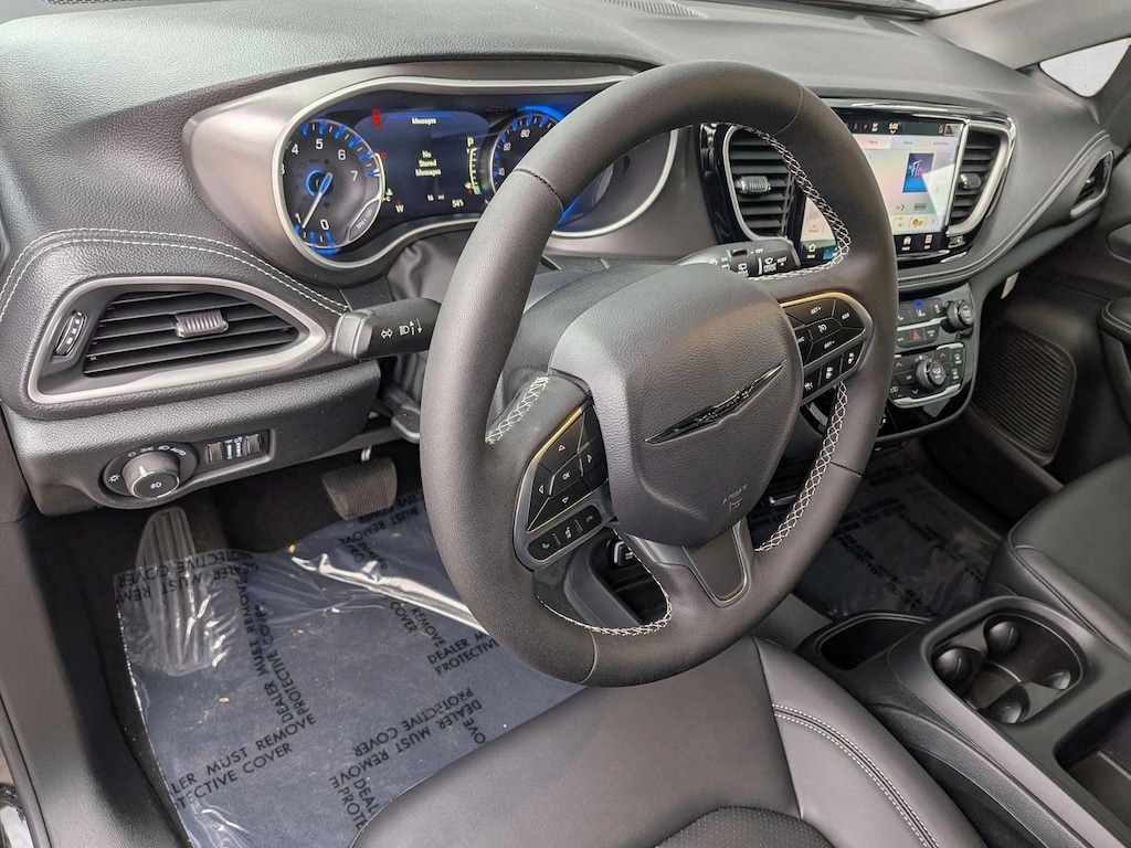 New 2026 Chrysler Pacifica Select Van Passenger Van