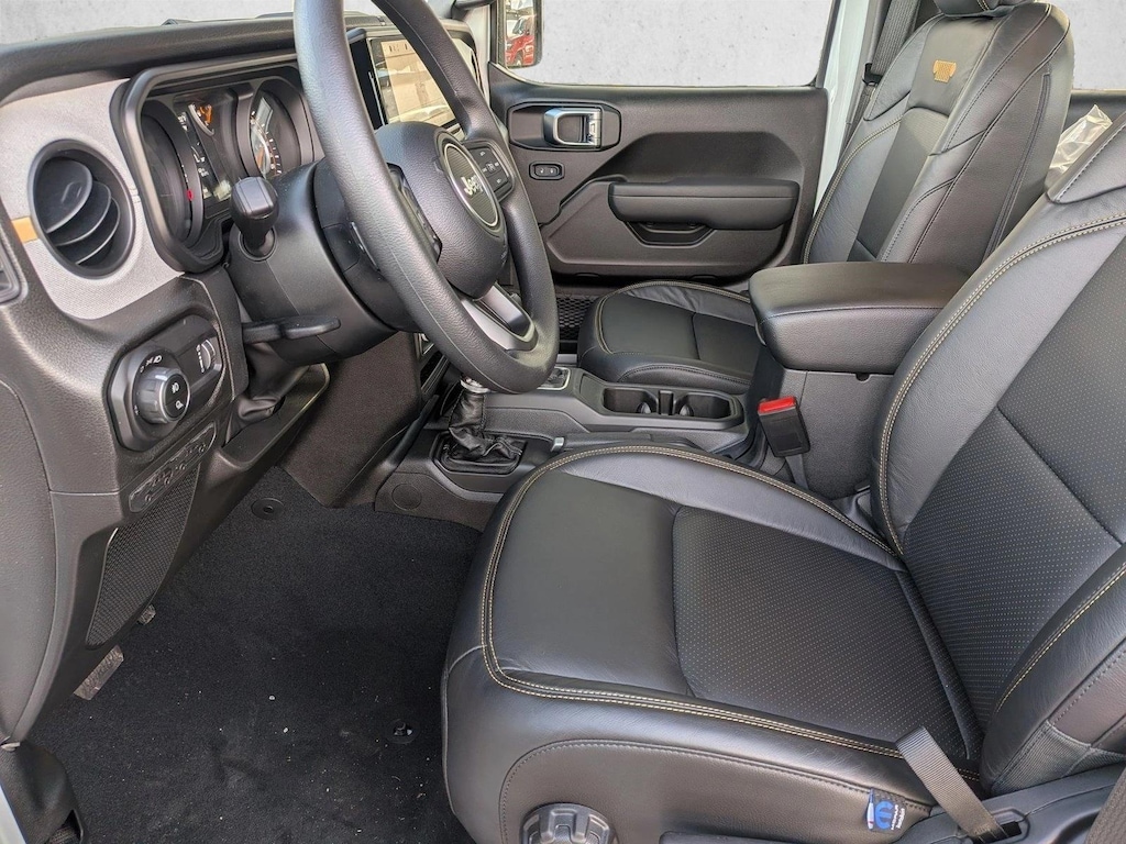 New 2026 Jeep Gladiator Sport Truck Crew Cab