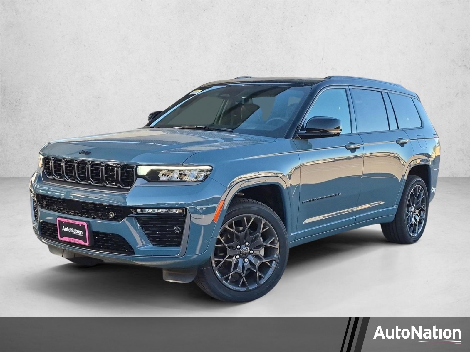  Jeep Grand Cherokee L 3 Row