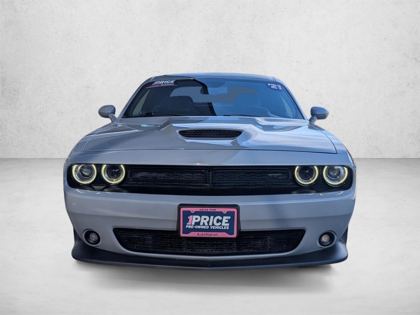 2021 Dodge Challenger GT photo 2