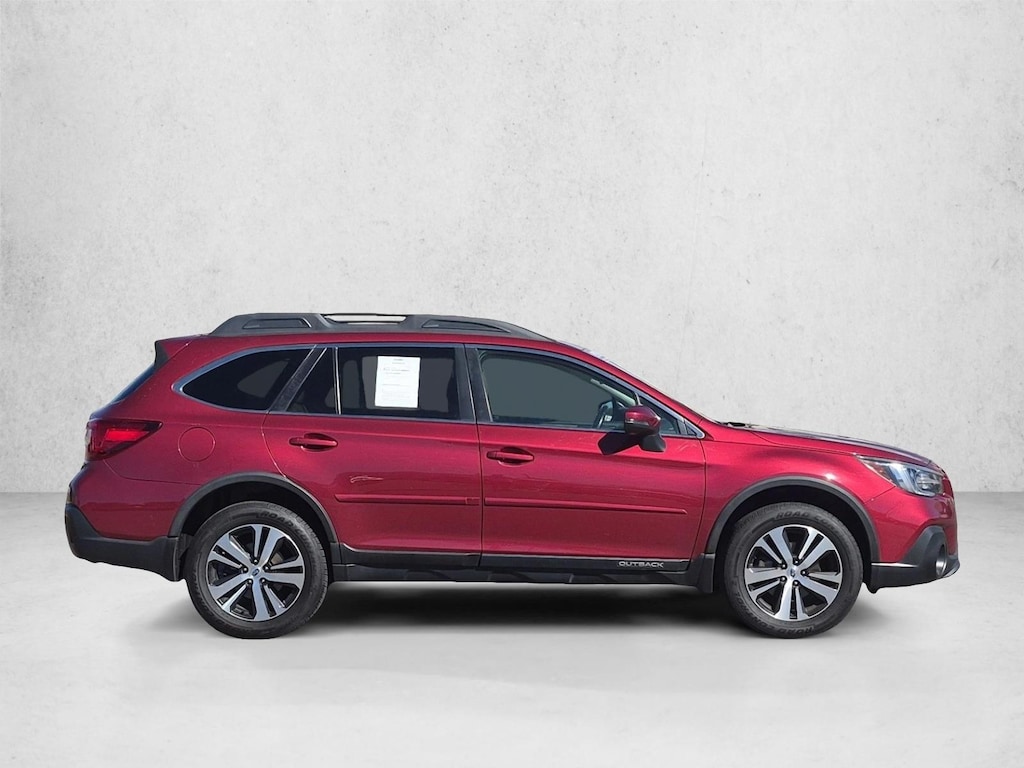 Used 2018 Subaru Outback Limited Sport Utility