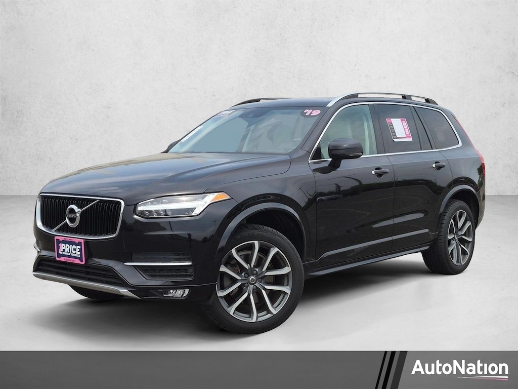 Used 2019 Volvo XC90 Momentum Sport Utility