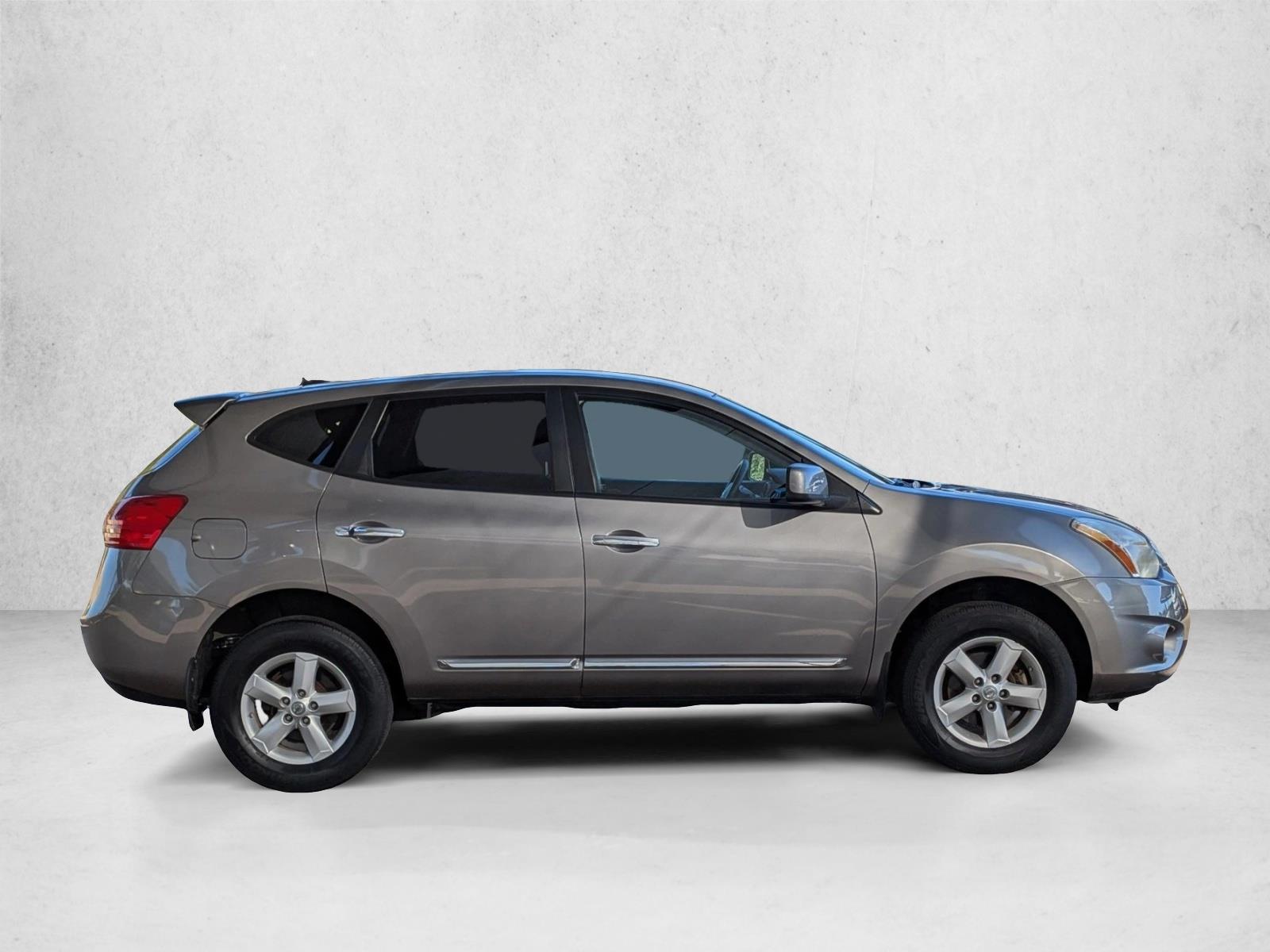 2013 Nissan Rogue photo 4