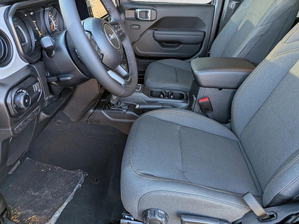 New 2026 Jeep Wrangler Sport S SUV