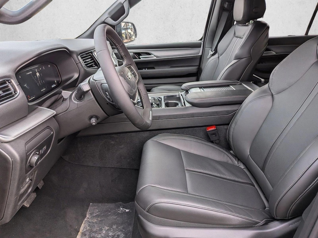 New 2026 Jeep Grand Wagoneer SUV