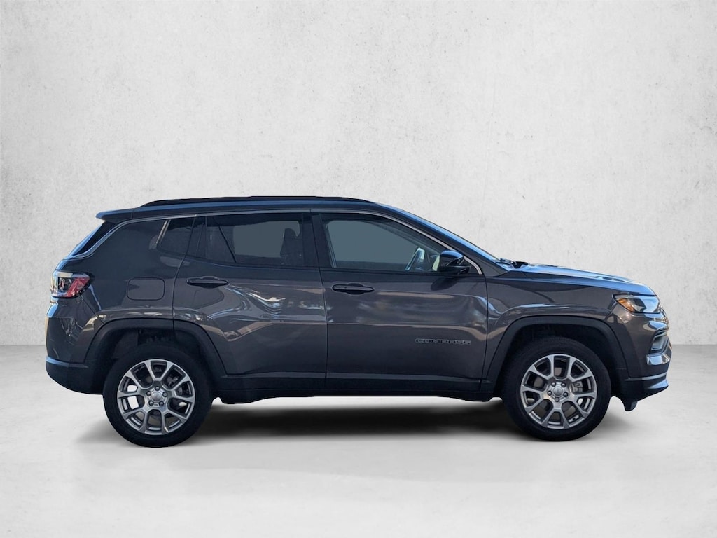 Used 2022 Jeep Compass Latitude Lux Sport Utility