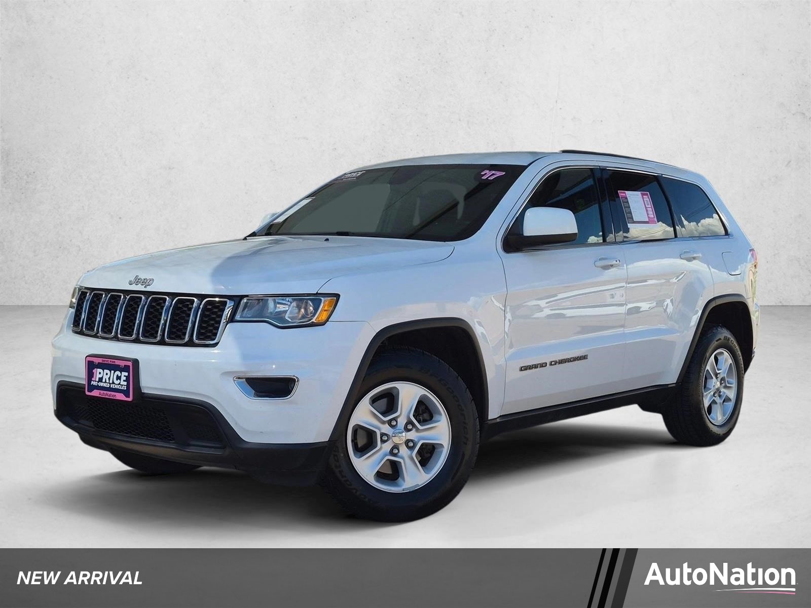 2017 Jeep Grand Cherokee Laredo 4WD's photo