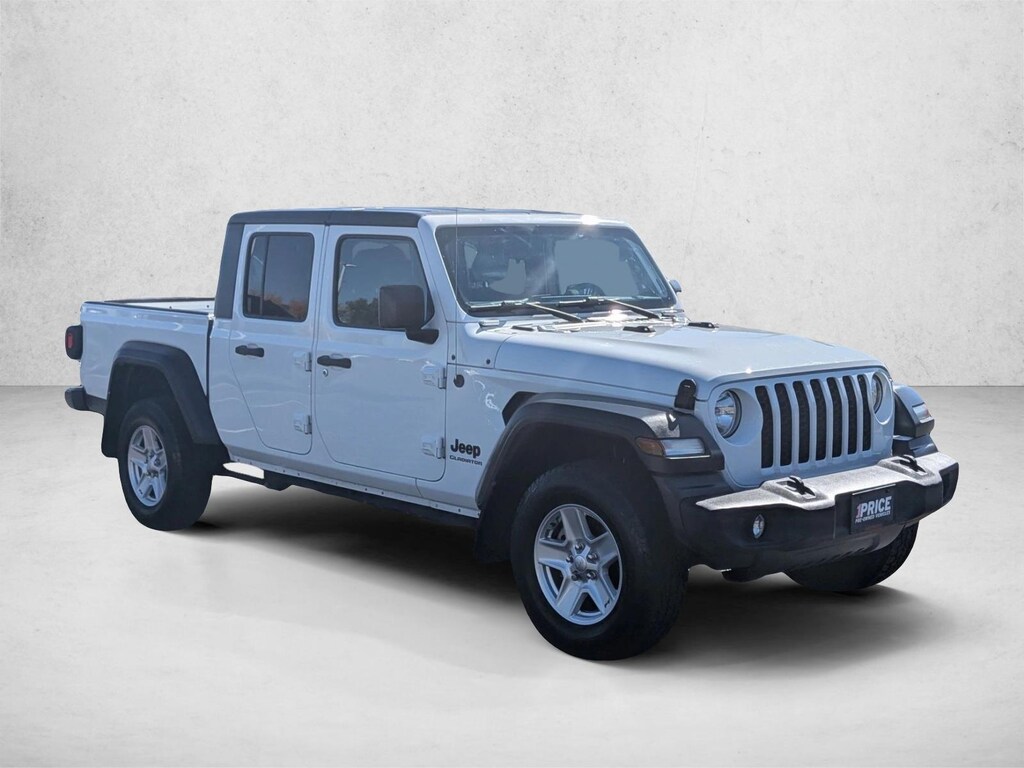 Used 2020 Jeep Gladiator Sport S Crew Cab Pickup