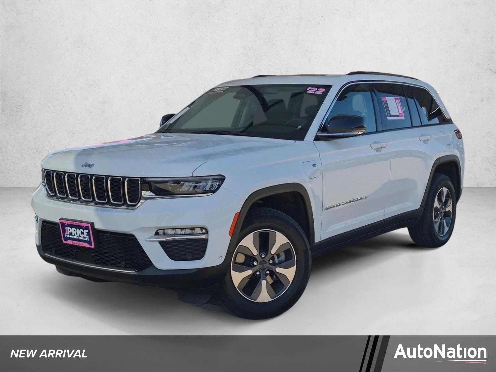 2022 Jeep Grand Cherokee 4xe 4x4's photo