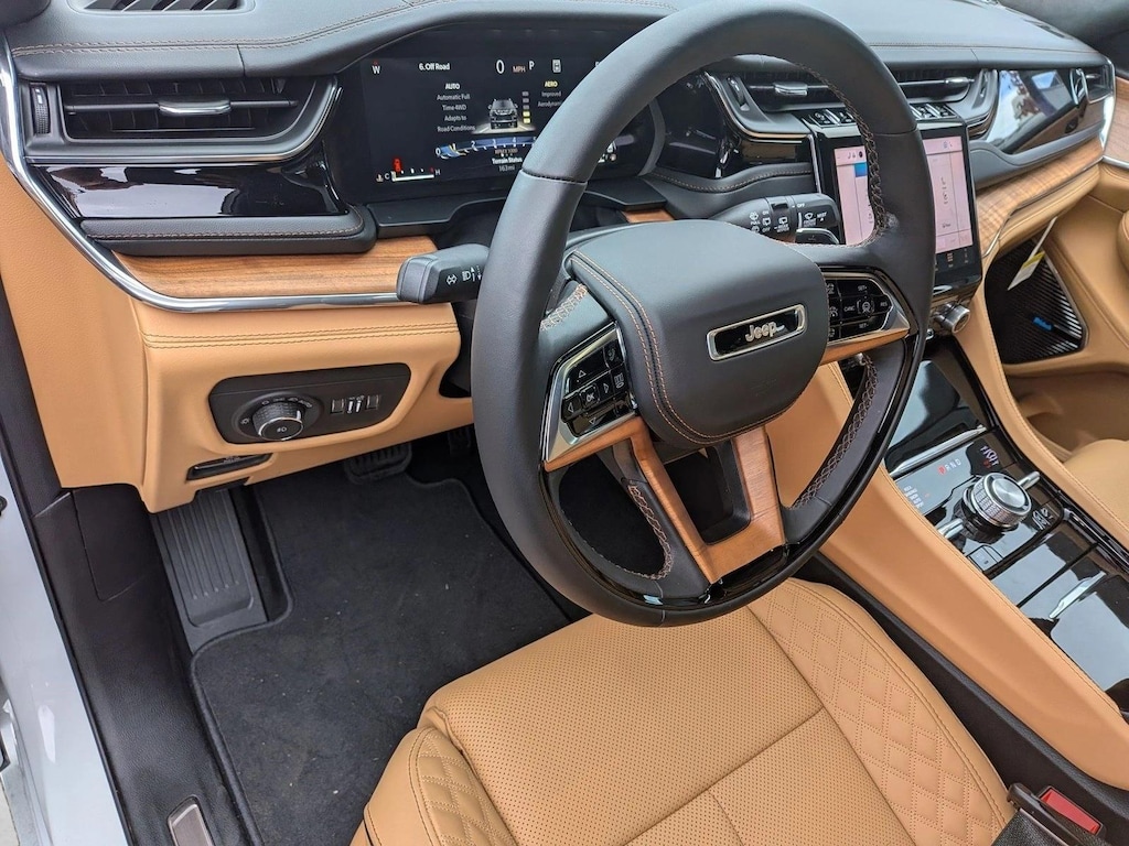 New 2025 Jeep Grand Cherokee Summit Reserve SUV