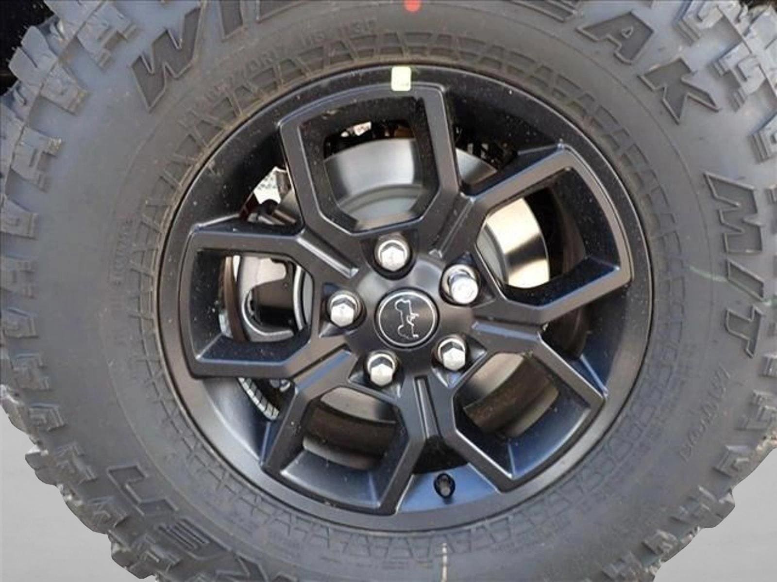 2025 Jeep Wrangler 4-Door Willys - Photo 6