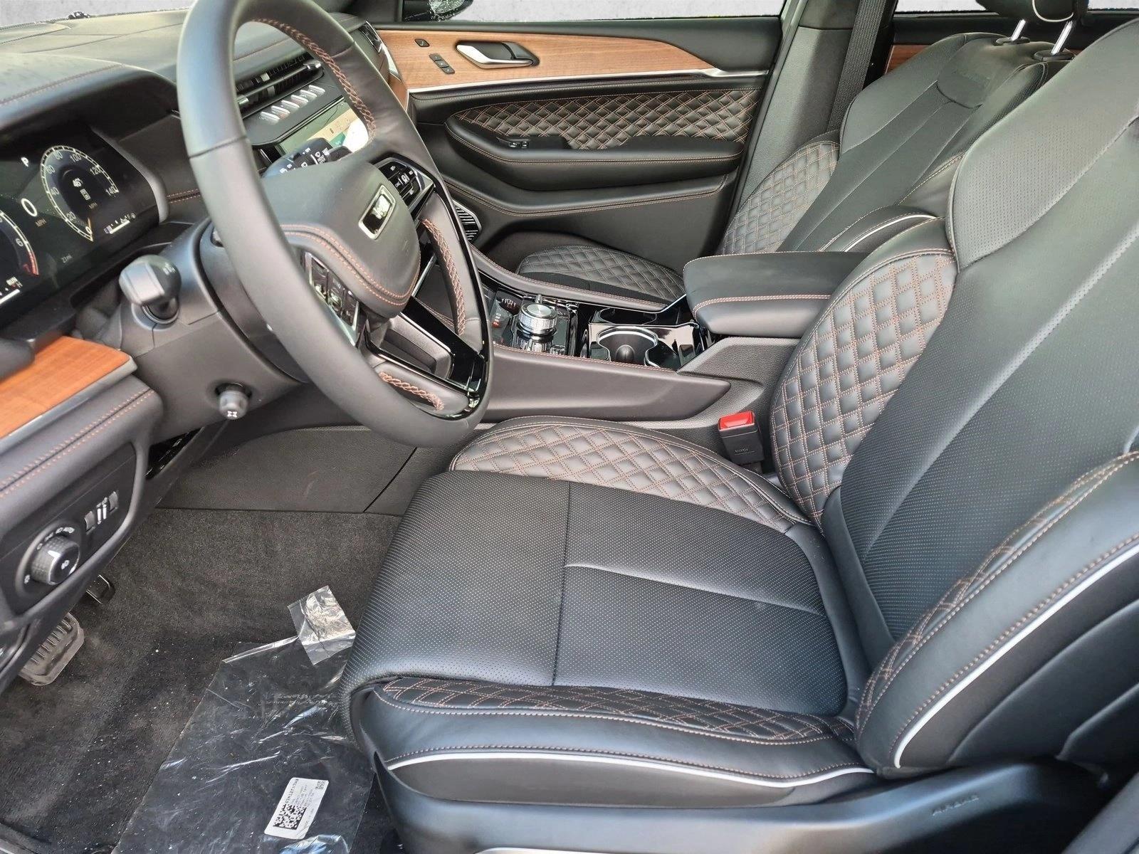 New 2027 Jeep Grand Cherokee 2 Row Summit SUV