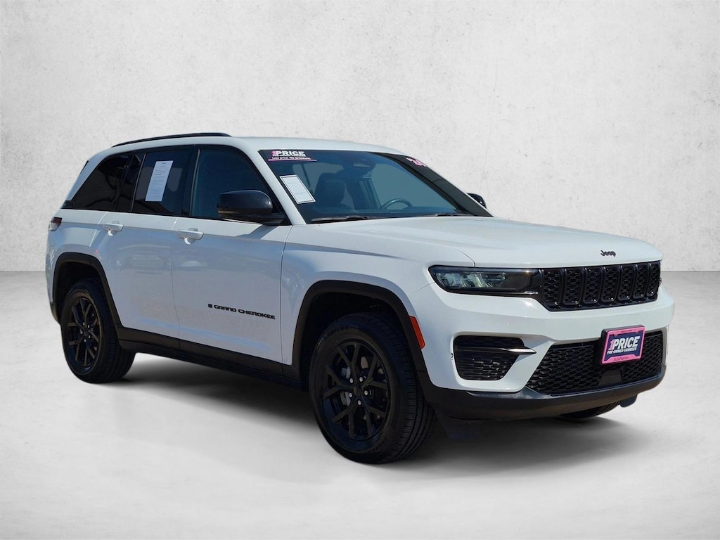 Used 2024 Jeep Grand Cherokee Altitude Sport Utility