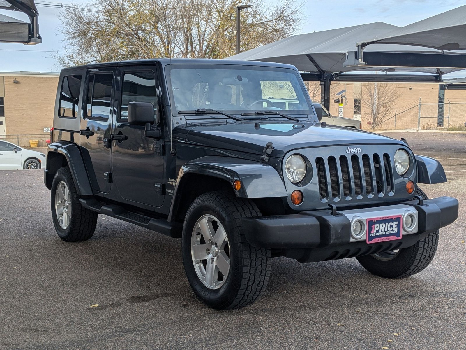 2008 Jeep Wrangler Unlimited Sahara photo 2