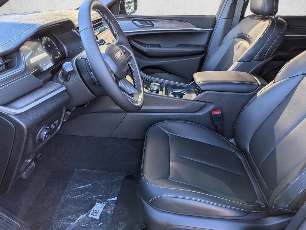 New 2025 Jeep Grand Cherokee Limited SUV