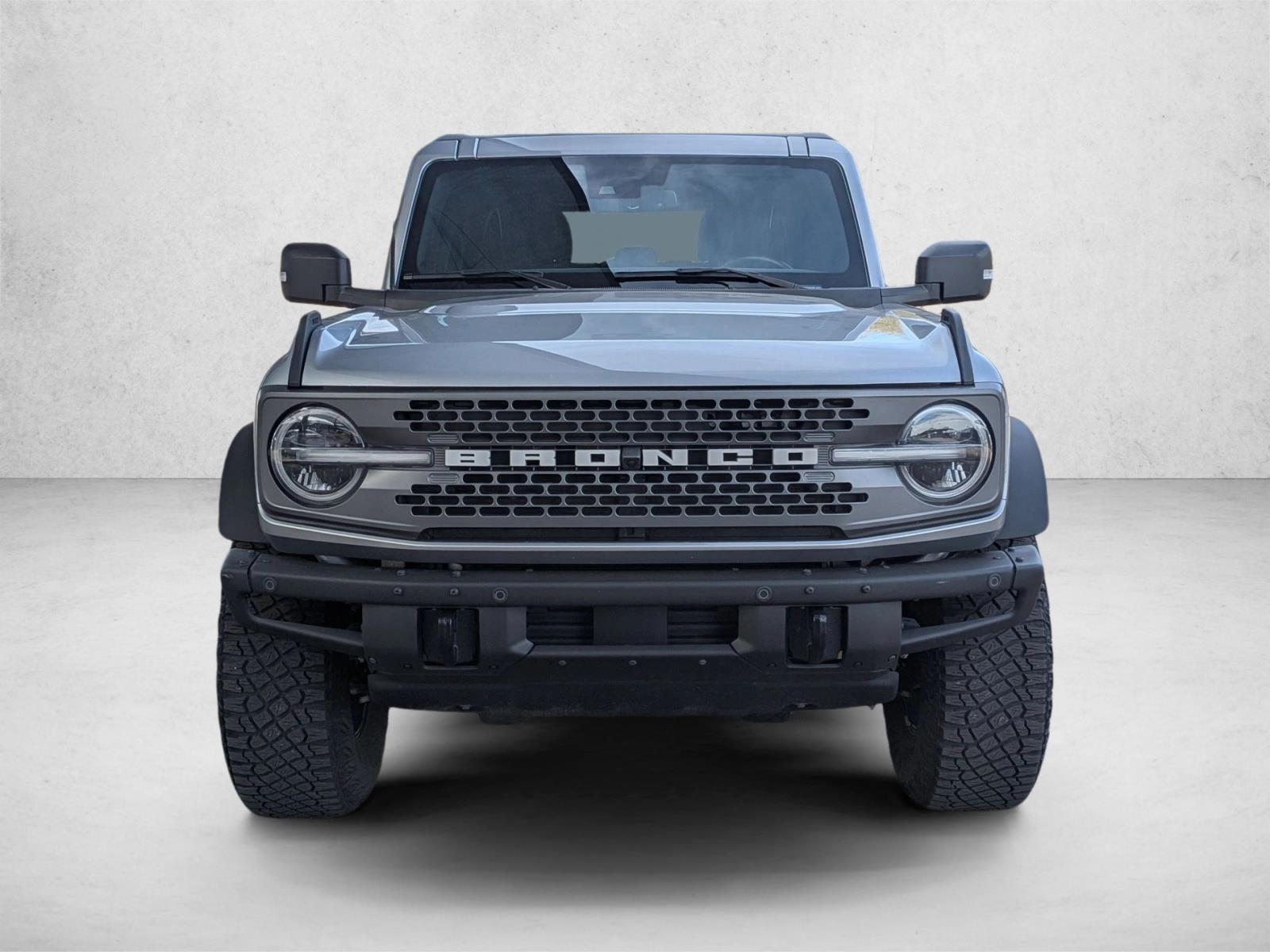 2023 Ford Bronco Badlands photo 2