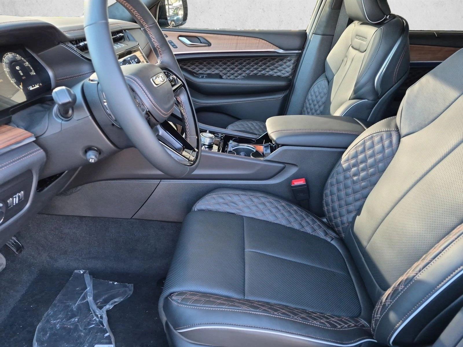 New 2027 Jeep Grand Cherokee L 3 Row Summit SUV