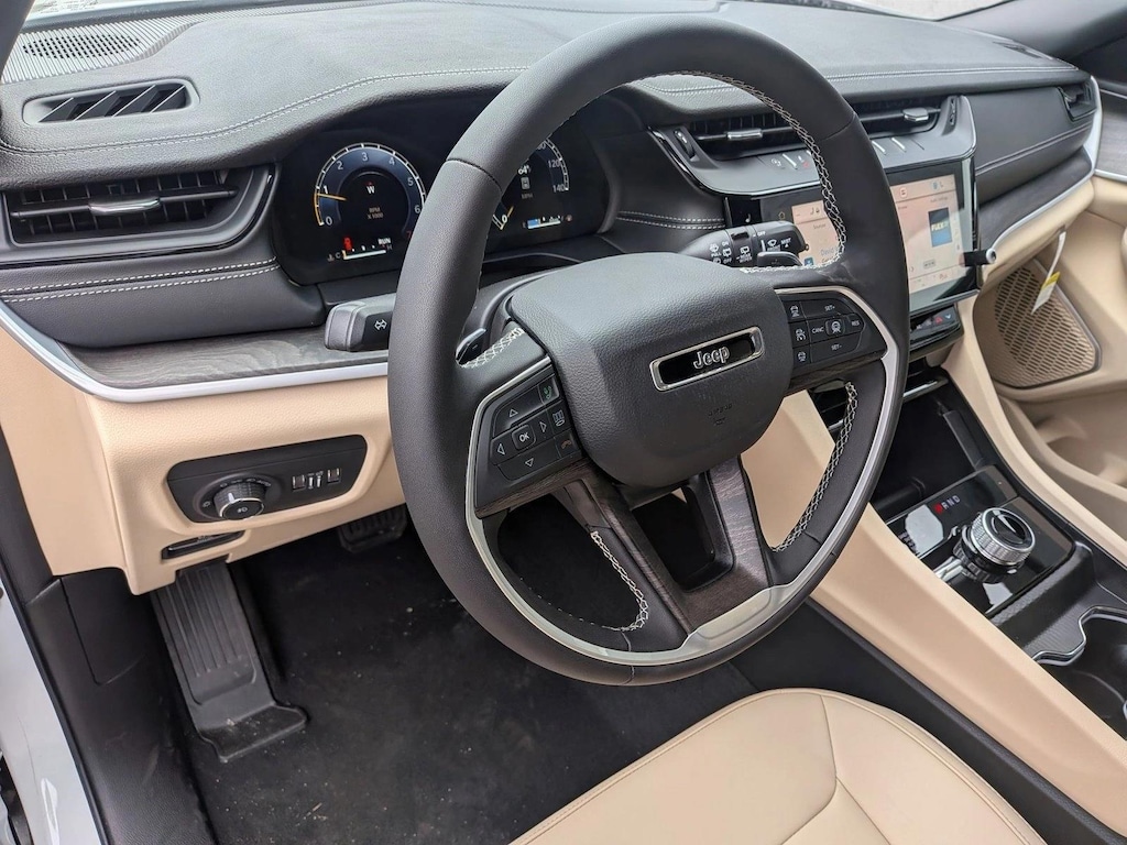 New 2026 Jeep Grand Cherokee Limited SUV