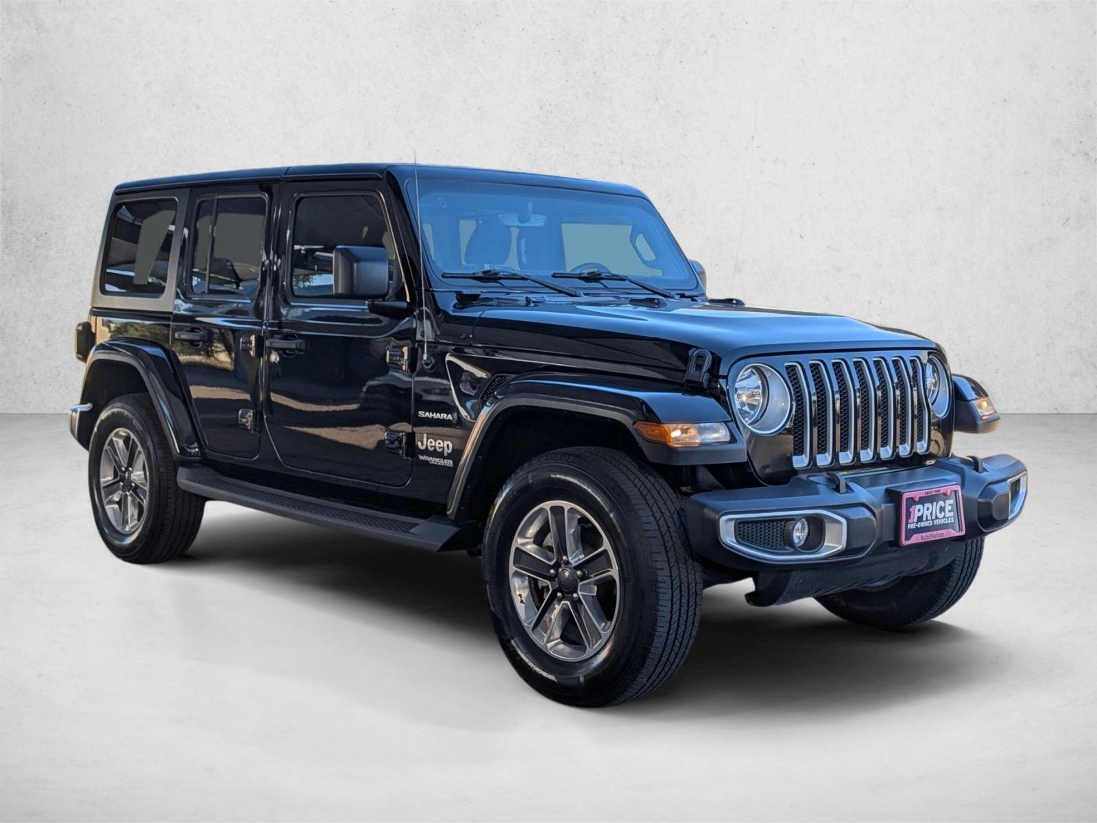 2019 Jeep Wrangler Sahara Sport photo 3