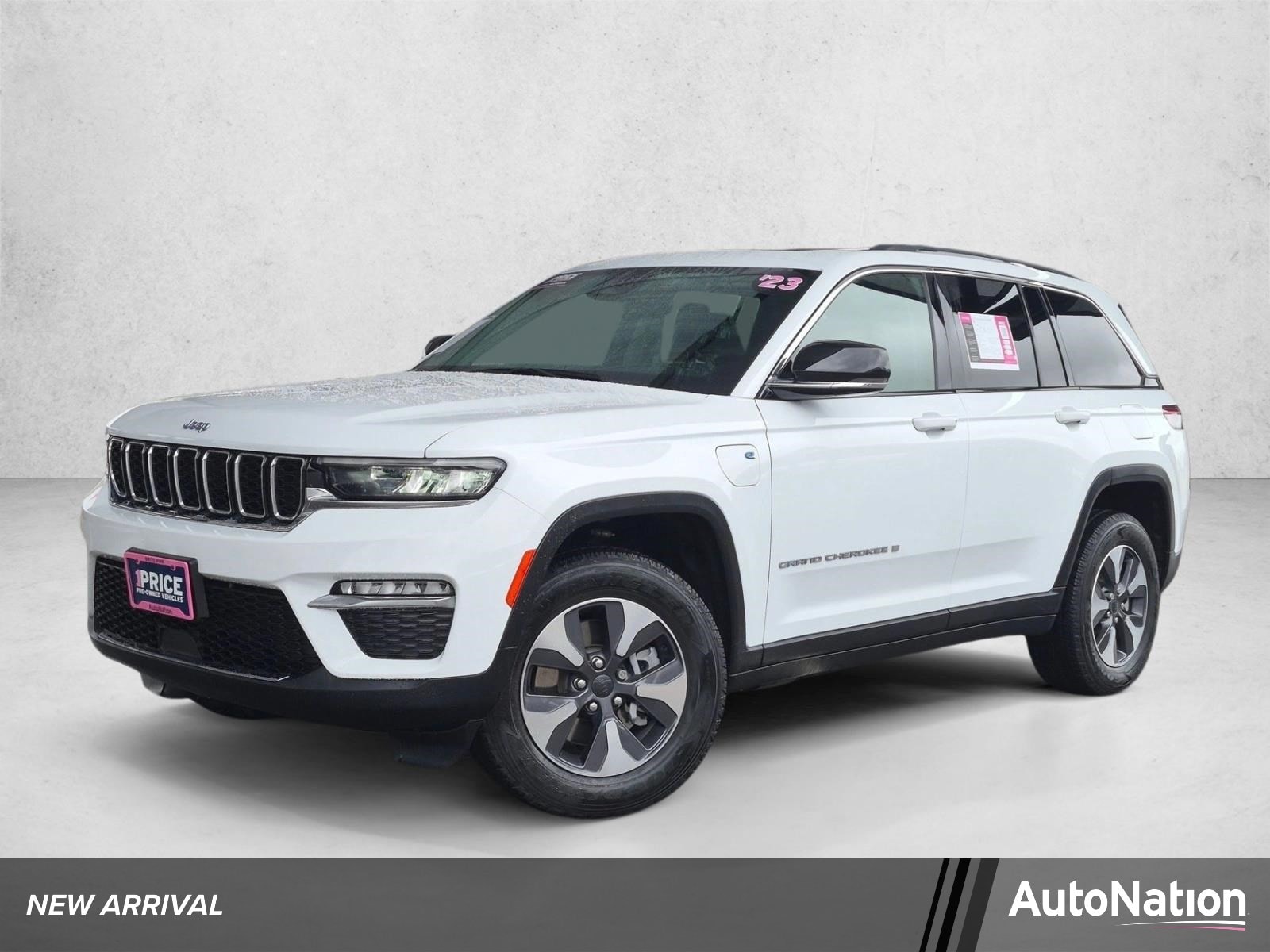 2023 Jeep Grand Cherokee 4xe 4x4's photo